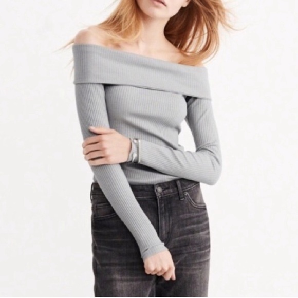 NWOT ABERCROMBIE & FITCH OFF THE SHOULDER TOP - Picture 1 of 3